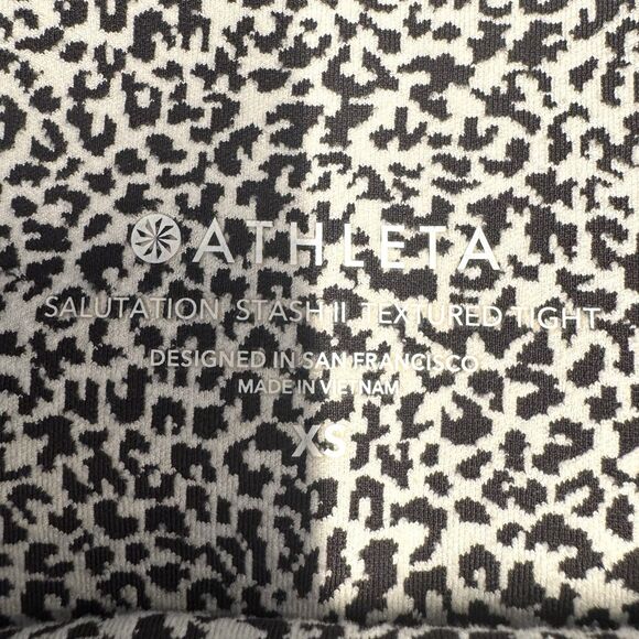 ATHLETA Salutation Stash II Textured Tight Leggings XS Black White Pockets Gym - Picture 10 of 10